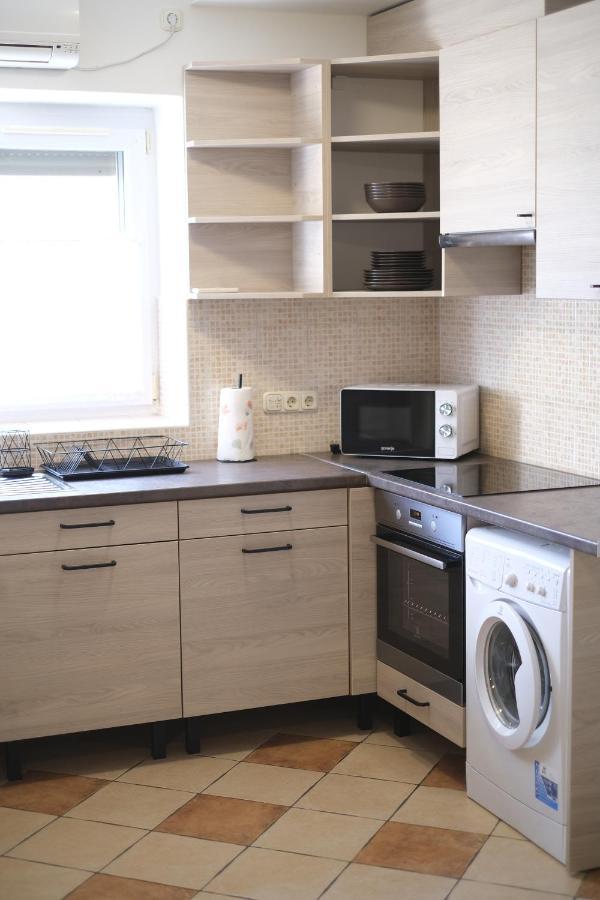 Alexandra Apartment Sarvar